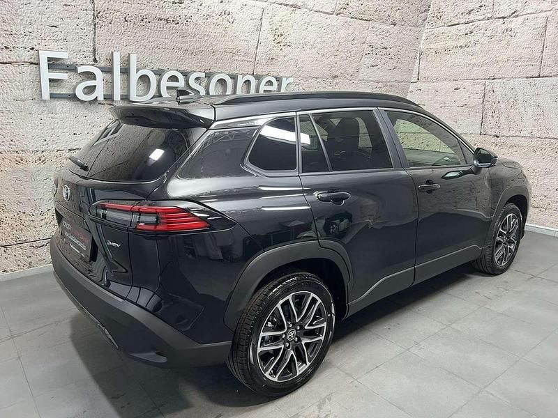 Gebraucht Toyota Corolla Cross Active 133 PS (97 kW) 2025 Schwarz SUV
