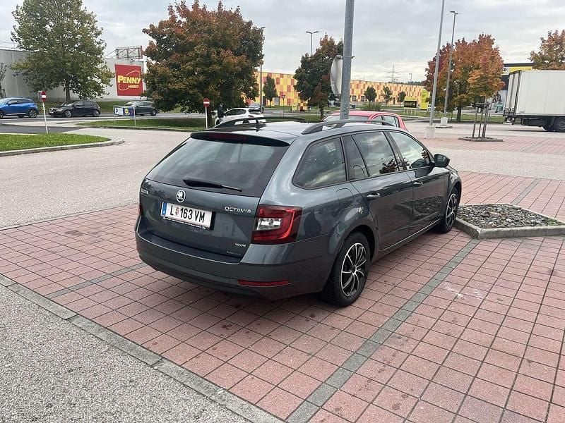 Gebraucht Skoda Octavia 184 PS (135 kW) 2018 Kombi