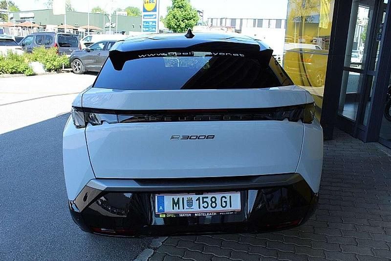 Gebraucht Peugeot e-3008 GT 156 kW (213 PS) 2025 Weiß SUV