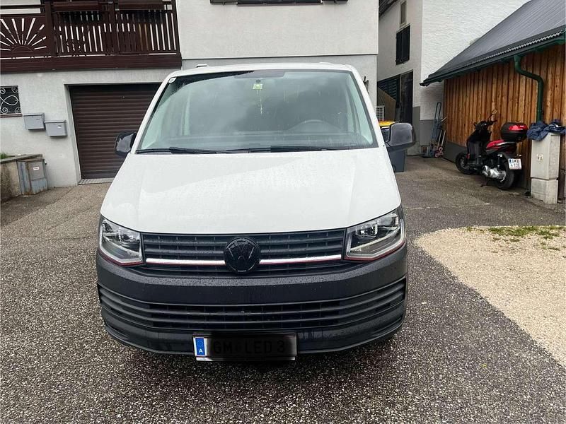 Gebraucht VW Transporter 114 PS (83 kW) 2017 Weiß Van