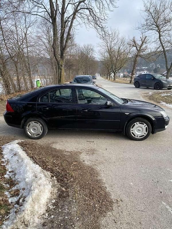 Gebraucht Ford Mondeo 116 PS (85 kW) 2004 Limousine