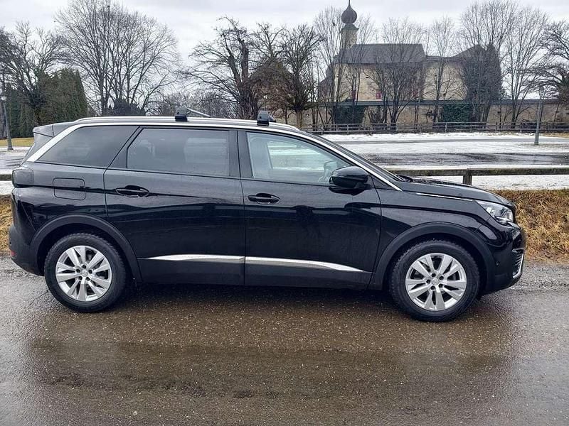 Schwarz Gebraucht 2018 Peugeot 5008 S SUV | € 18.500 (Superpreis) - Bild 1/4