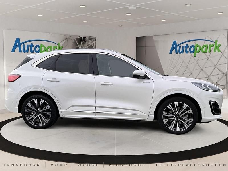 Gebraucht Ford Kuga Vignale 225 PS (165 kW) 2021 Weiß SUV