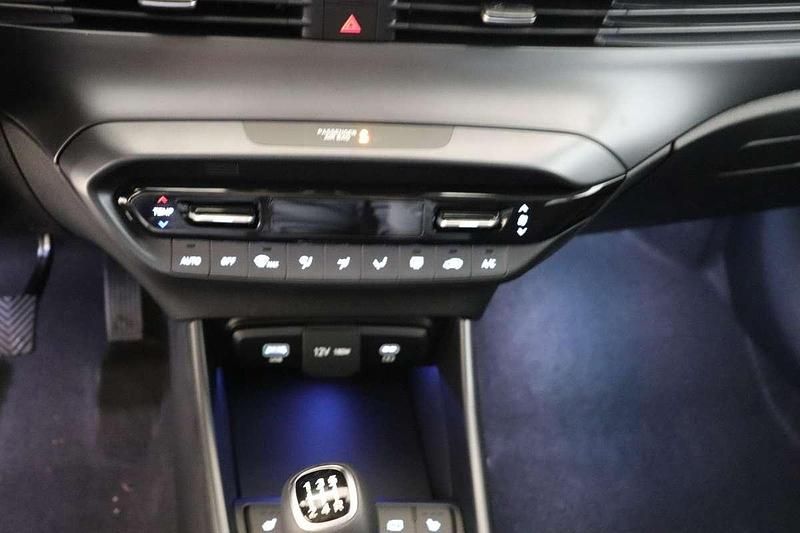 Gebraucht Hyundai i20 GO! 77 PS (56 kW) 2024 Weiß Kleinwagen