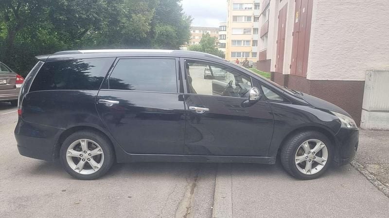 Schwarz Gebraucht 2010 Mitsubishi Grandis Invite Van / Kleinbus | € 1.800 - Bild 1/4