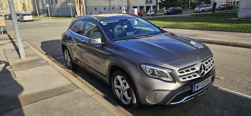 Gebraucht 2019 Mercedes GLA180 SUV | € 18.500 (Fairer Preis) - Bild 1/4