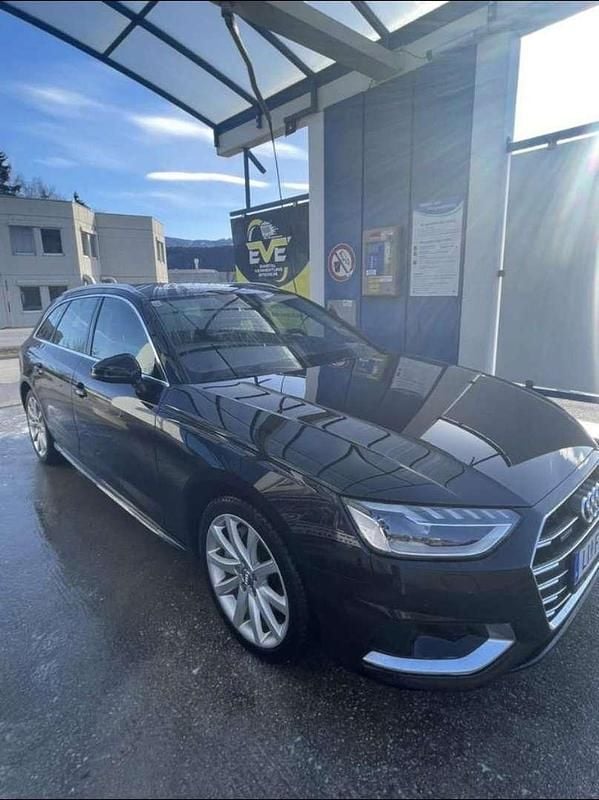 Gebraucht Audi A4 204 PS (150 kW) 2023 Kombi