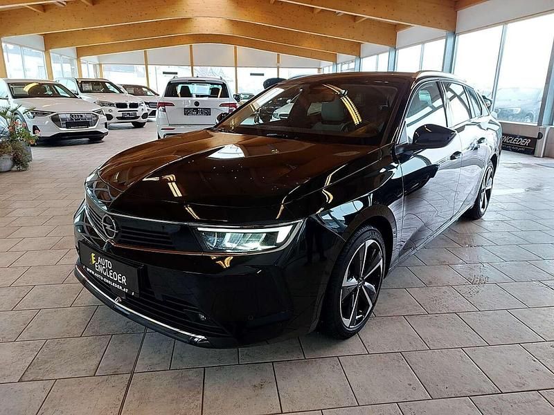 Gebraucht Opel Astra Elegance 131 PS (96 kW) 2023 Schwarz Kombi