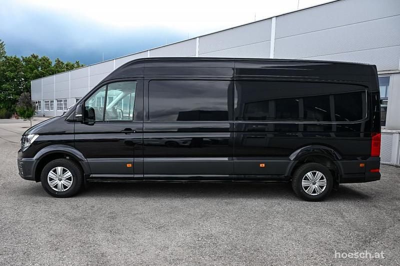Neu VW Crafter 177 PS (130 kW) 2025 Schwarz Van