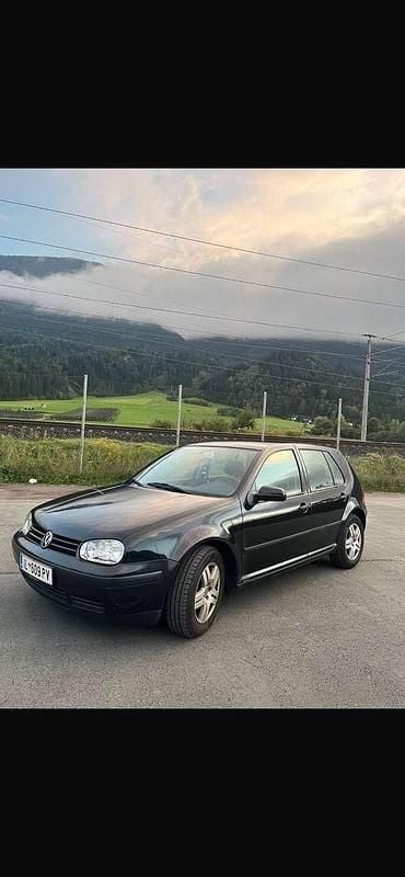 Gebraucht 2002 VW Golf IV Comfortline Limousine | € 3.500 (Teuer) - Bild 1/4
