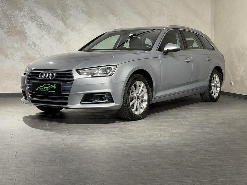 Grau Gebraucht 2017 Audi A4 Sport Kombi | € 15.490 (Guter Preis) - Bild 1/4