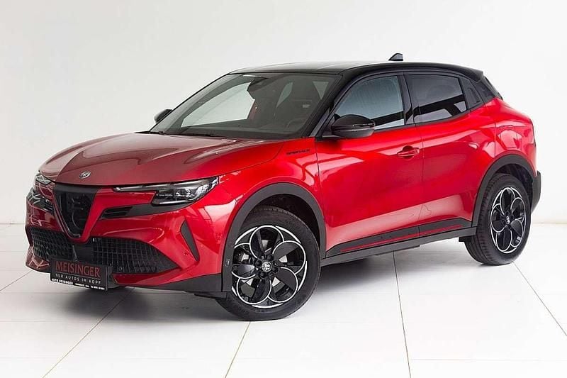 Gebraucht Alfa Romeo Junior Edizione Speciale 114 kW (156 PS) 2024 Rot SUV
