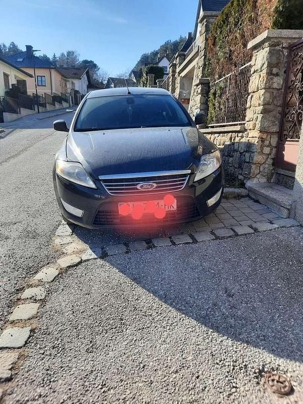 Gebraucht Ford Mondeo Ghia 140 PS (102 kW) 2008 Schwarz Limousine