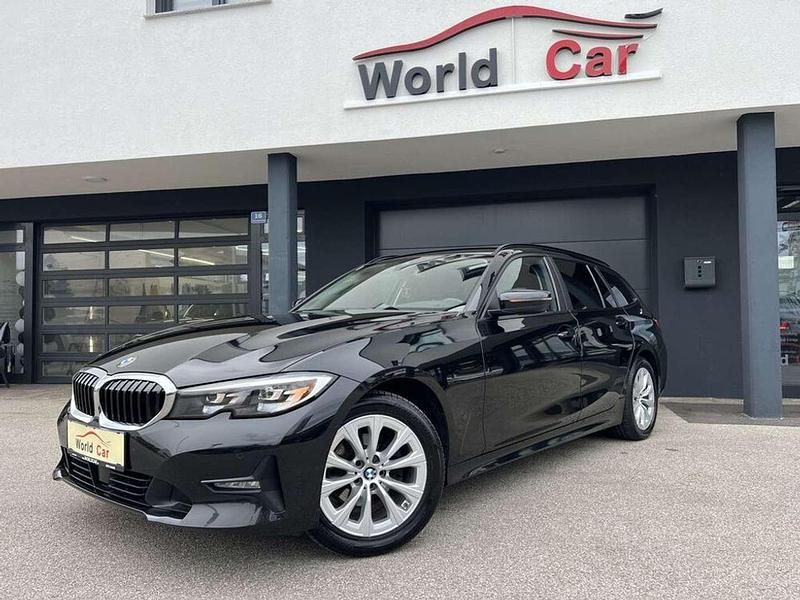 Gebraucht BMW 320 Sport Line 190 PS (139 kW) 2021 Schwarz Kombi