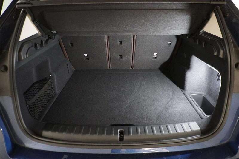 Gebraucht BMW iX1 xLine 200 kW (272 PS) 2023 Phytonicblau SUV