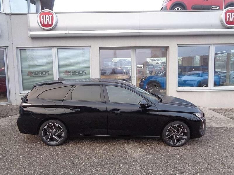 Gebraucht Peugeot 308 SW Allure 136 PS (100 kW) 2025 Schwarz Kombi