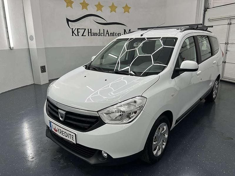 Weiß Gebraucht 2016 Dacia Lodgy Van / Kleinbus | € 9.990 (Fairer Preis) - Bild 1/4