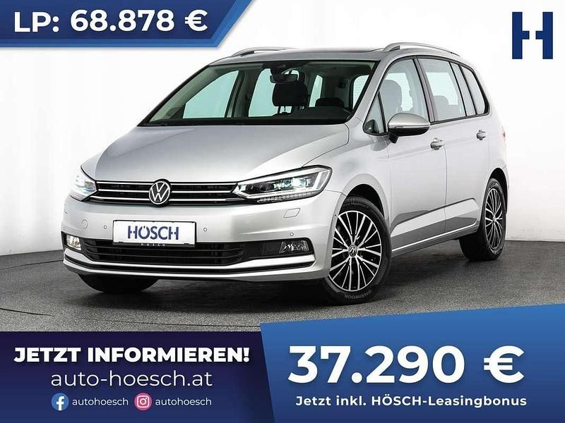 Silber Gebraucht 2024 VW Touran Comfortline Van / Kleinbus | € 38.790 - Bild 1/4