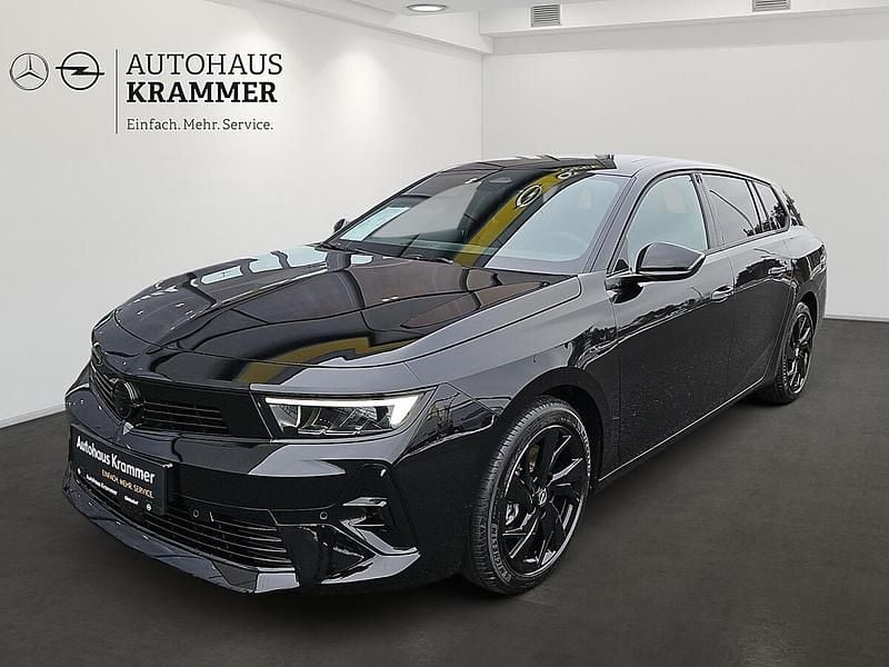 Neu Opel Astra 131 PS (96 kW) 2025 Schwarz Kombi
