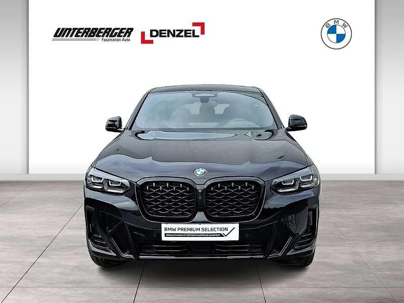 Gebraucht BMW X4 M Sport 190 PS (139 kW) 2025 Schwarz SUV