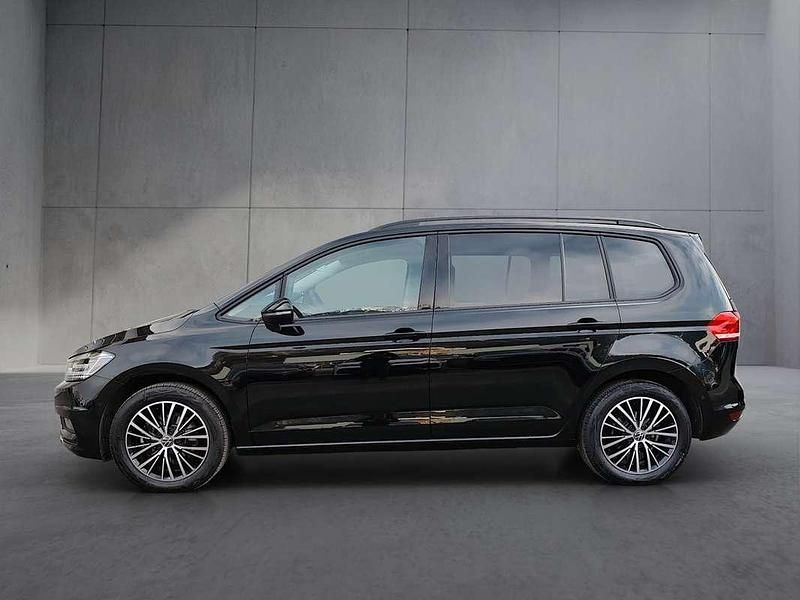 Gebraucht VW Touran 150 PS (110 kW) 2025 Schwarz  metallic Van / Kleinbus