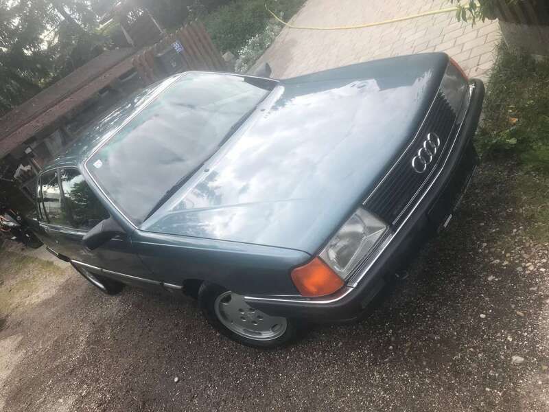 Blau Gebraucht 1990 Audi 100 Limousine | € 14.700 - Bild 1/4