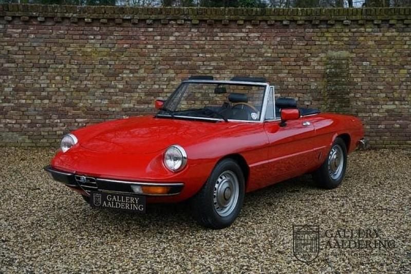Rot Gebraucht 1982 Alfa Romeo Spider Veloce Cabrio | € 26.750 - Bild 1/4