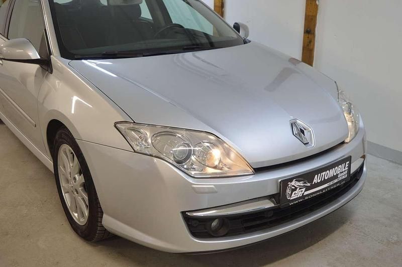 Gebraucht Renault Laguna III Expression 131 PS (96 kW) 2009 Grau Kombi