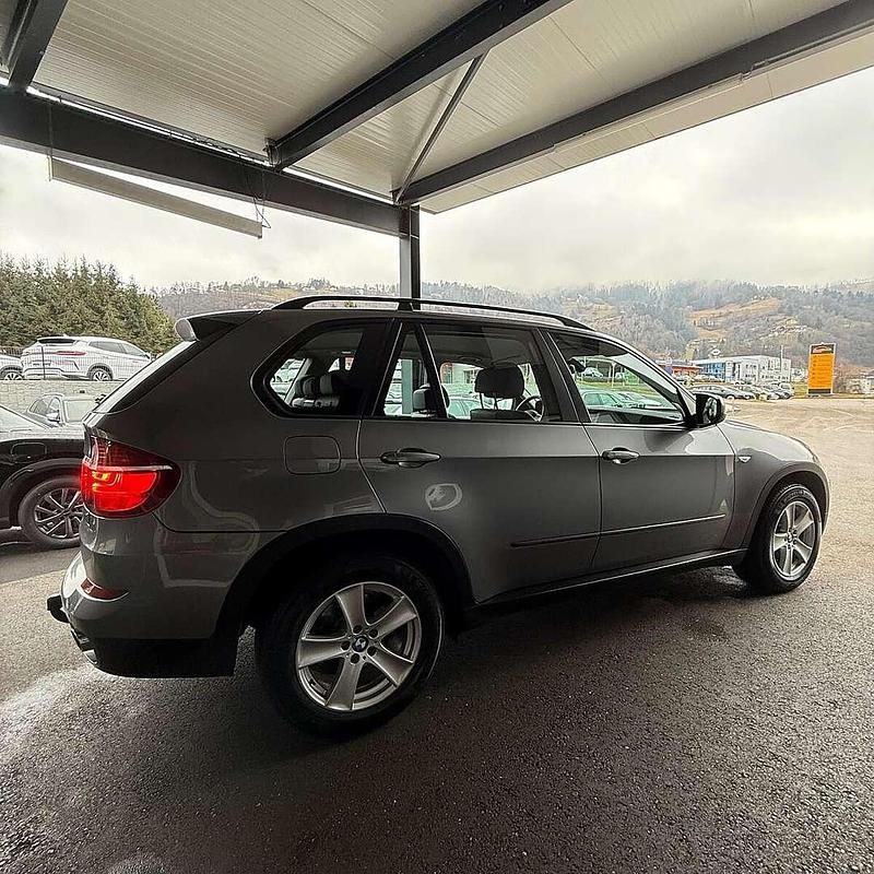 Gebraucht BMW X5 245 PS (180 kW) 2010 Grau SUV