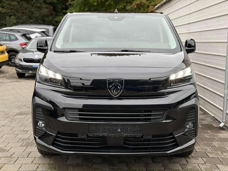 Schwarz Neu 2025 Peugeot Traveller Premium Van / Kleinbus | € 57.755 (Etwas zu teuer) - Bild 1/4