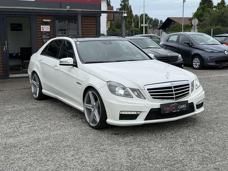 Gebraucht Mercedes E63 AMG AMG 525 PS (386 kW) 2009 Weiß Limousine