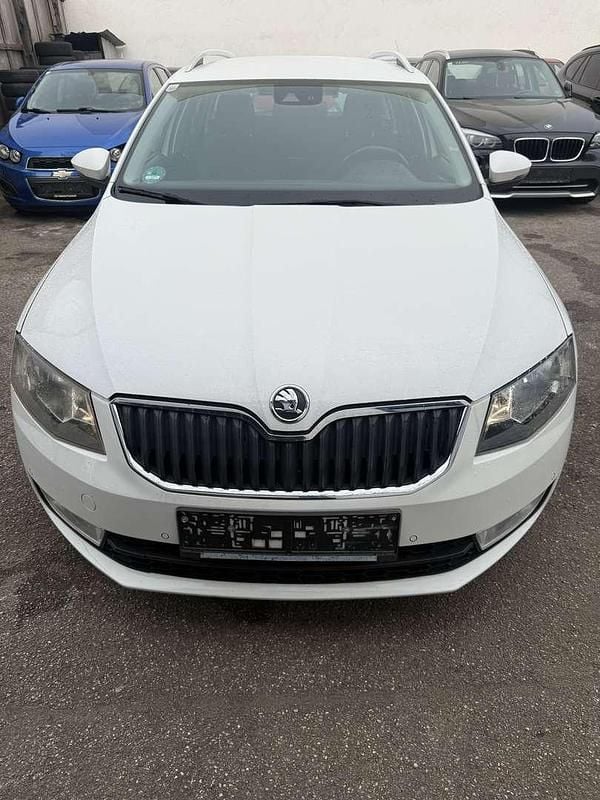 Gebraucht Skoda Octavia Ambition 140 PS (102 kW) 2013 Kombi