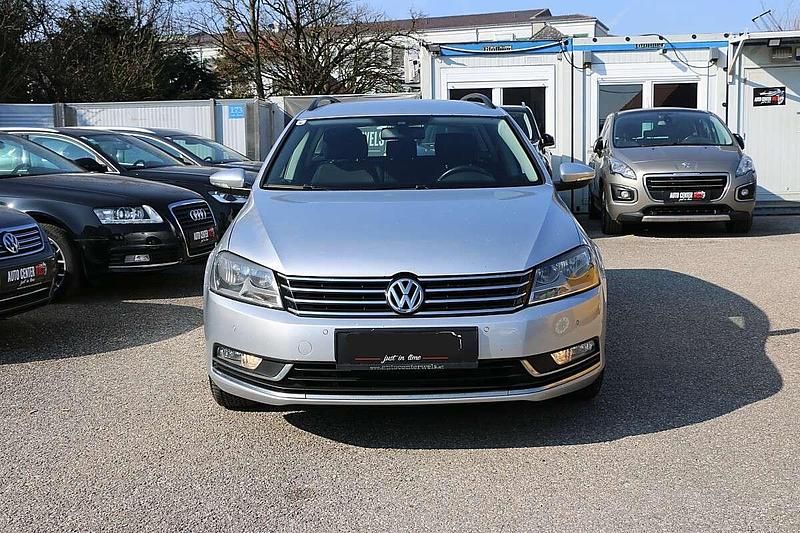 Gebraucht VW Passat Comfortline 122 PS (89 kW) 2010 Grau Kombi