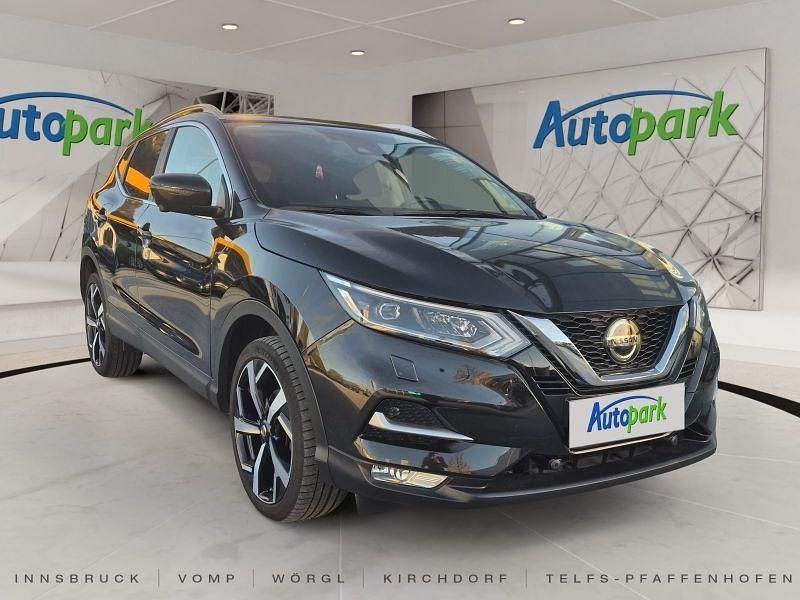 Gebraucht Nissan Qashqai Tekna 116 PS (85 kW) 2019 Schwarz SUV