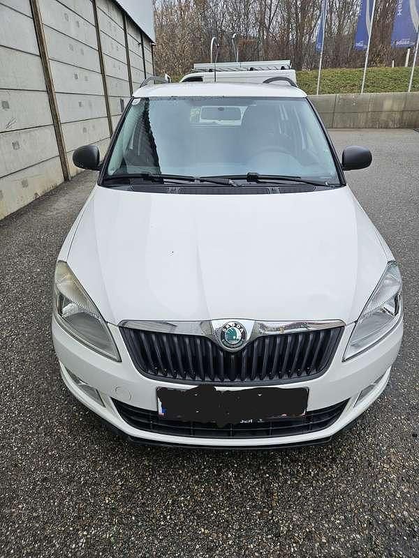 Gebraucht Skoda Fabia Classic 75 PS (55 kW) 2010 Weiß Kombi