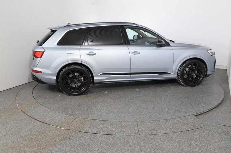 Gebraucht Audi Q7 S-Line 340 PS (250 kW) 2026 Silber  metallic SUV