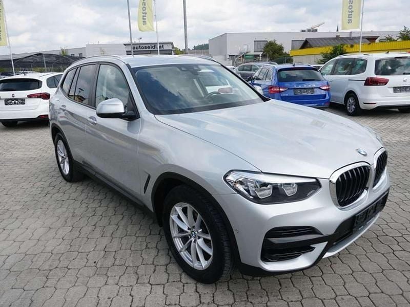 Gebraucht BMW X3 150 PS (110 kW) 2019 Silber SUV