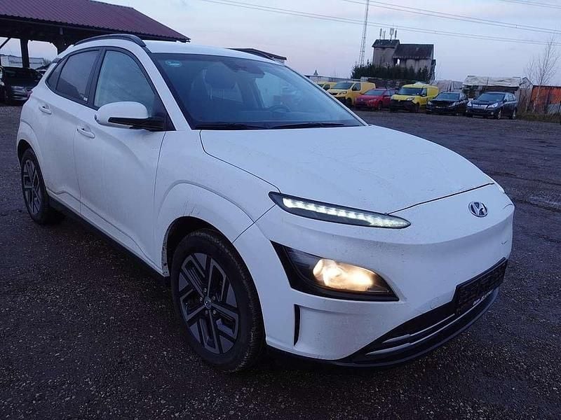 Weiß Gebraucht 2021 Hyundai Kona SUV | € 13.990 (Guter Preis) - Bild 1/4