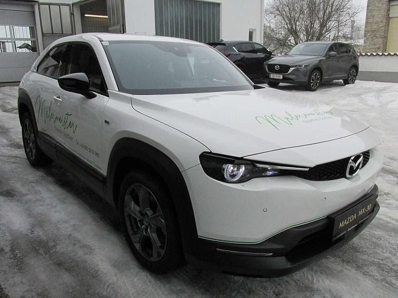 Gebraucht Mazda MX30 Makoto 106 kW (145 PS) 2022 Weiß SUV