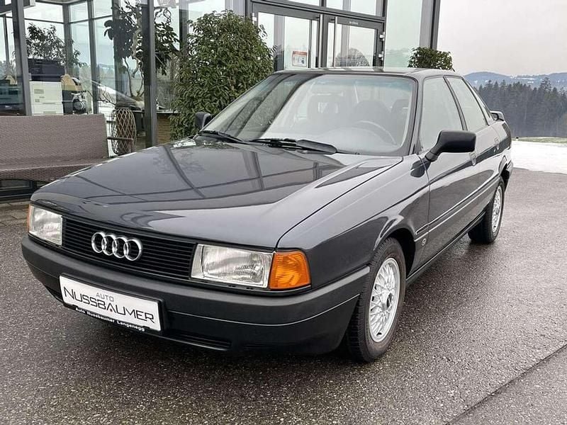 Gebraucht Audi 80 Sport 113 PS (83 kW) 1990 Schwarz Limousine