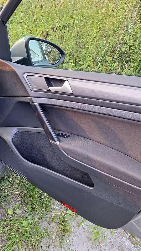 Gebraucht VW Golf VII Comfortline 110 PS (80 kW) 2018 Silber Limousine