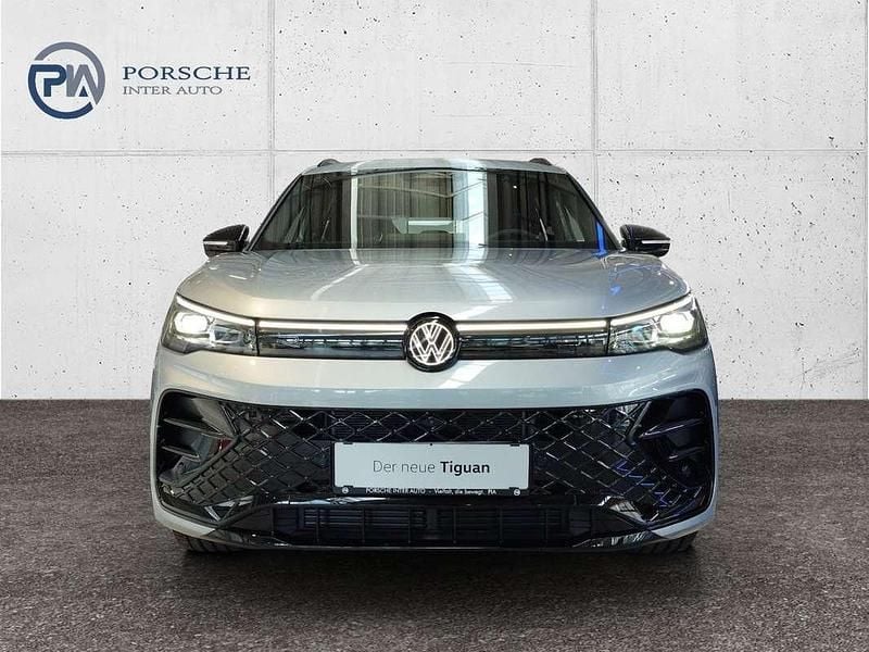 Gebraucht VW Tiguan Sport 150 PS (110 kW) 2025 Silber  metallic SUV