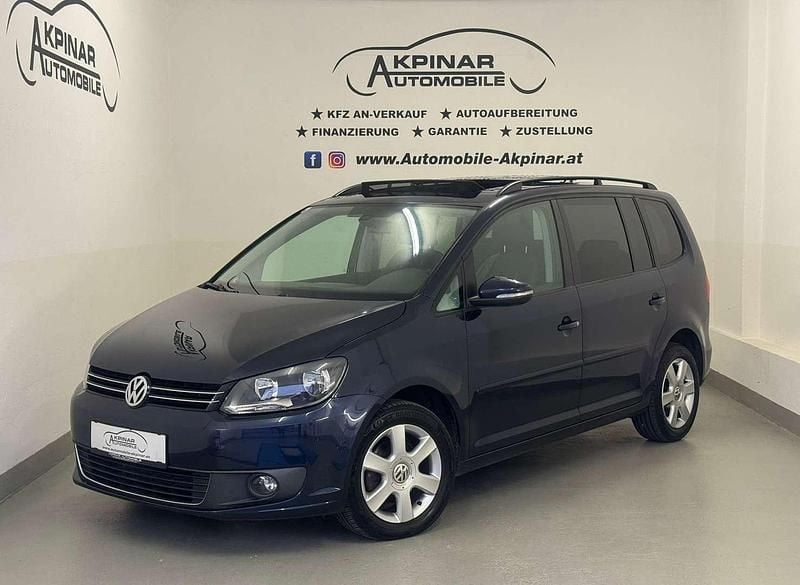 Blau Gebraucht 2011 VW Touran Comfortline Van / Kleinbus | € 6.790 (Etwas zu teuer) - Bild 1/4