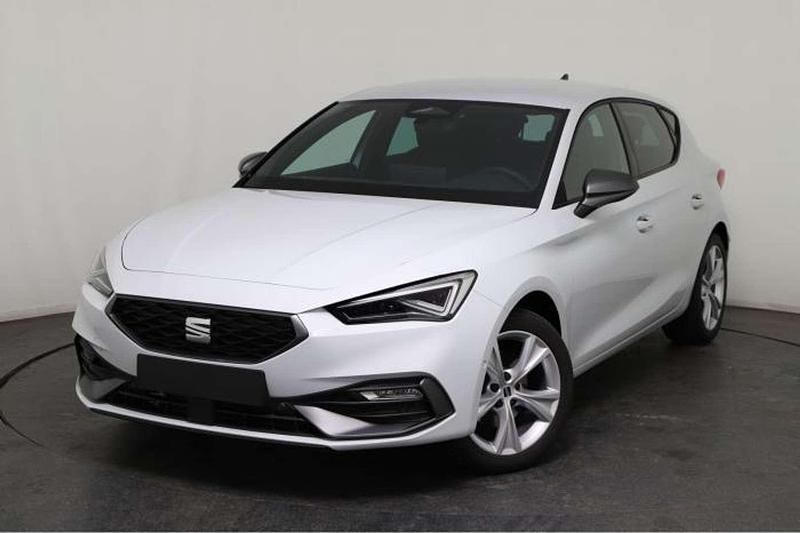 Neu Seat Leon FR 150 PS (110 kW) 2025 Weiß Limousine