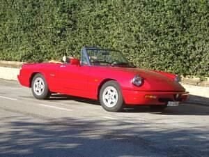 Gebraucht Alfa Romeo Spider 107 PS (78 kW) 1991 Rot Cabrio