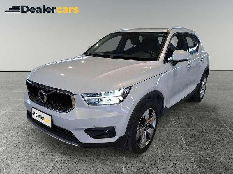 Silber Gebraucht 2020 Volvo XC40 Momentum SUV | € 22.990 (Etwas zu teuer) - Bild 1/4