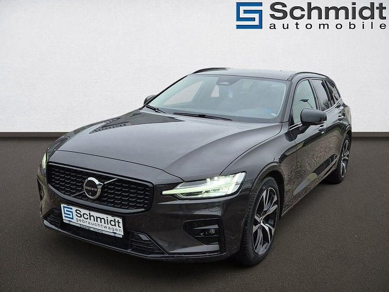 Gebraucht Volvo V60 Plus 197 PS (144 kW) 2024 Grau Kombi
