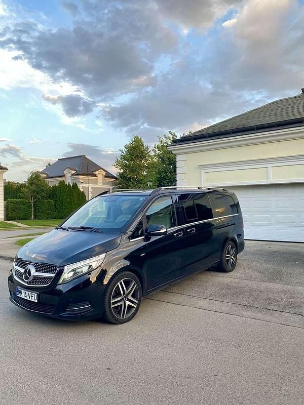 Gebraucht Mercedes V250 190 PS (139 kW) 2015 Schwarz Van / Kleinbus