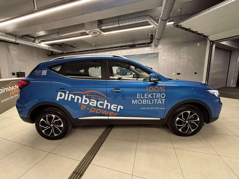 Gebraucht MG ZS Comfort 72 kW (99 PS) 2024 Blau Limousine