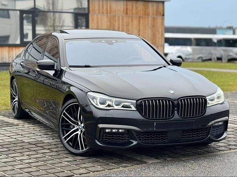 Gebraucht BMW 750L M Sport 449 PS (330 kW) 2016 Schwarz Limousine